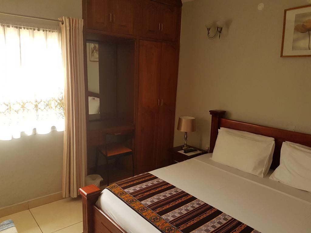 Benconi Lodge Акра Екстериор снимка