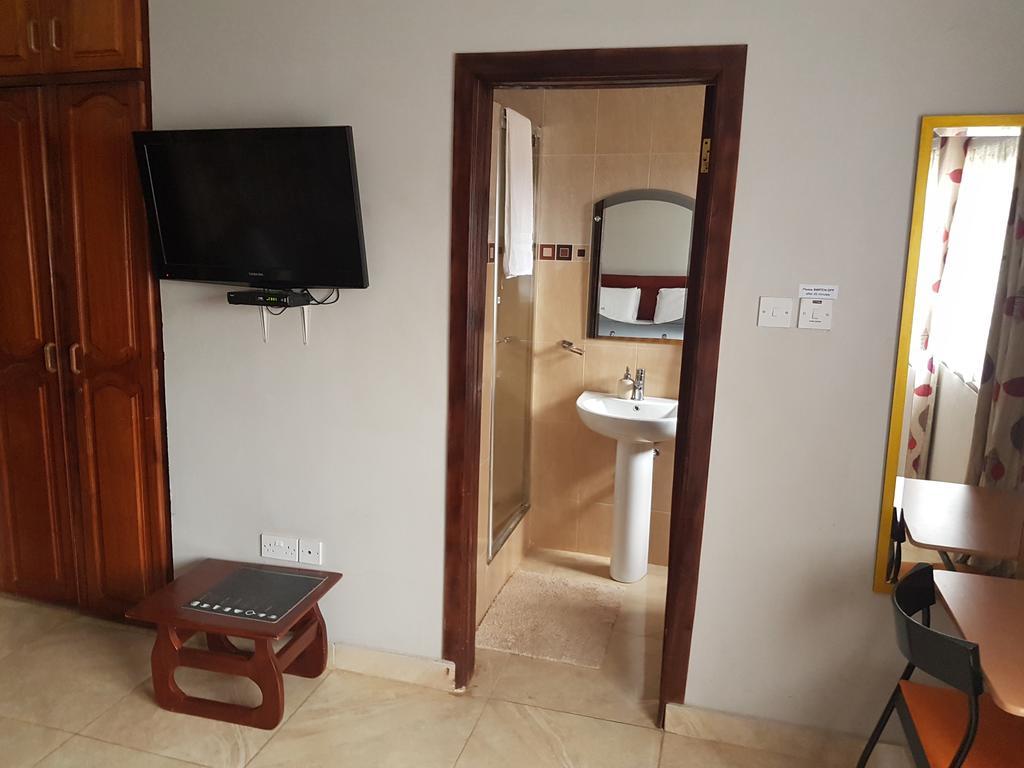 Benconi Lodge Акра Екстериор снимка