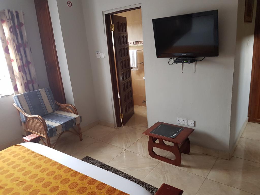 Benconi Lodge Акра Екстериор снимка